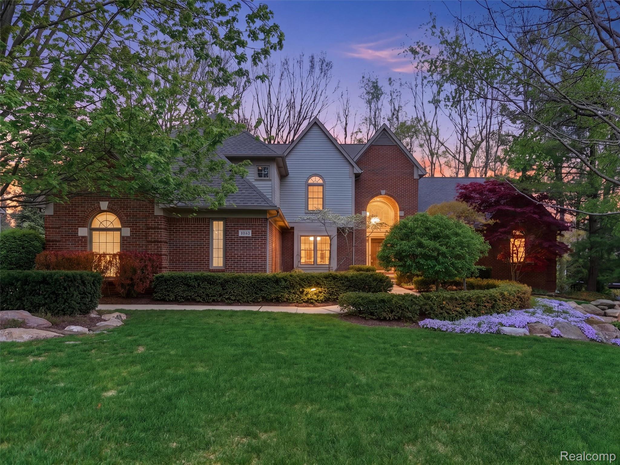3874 Kaeleaf Road, Orion Charter Township, MI, 48360