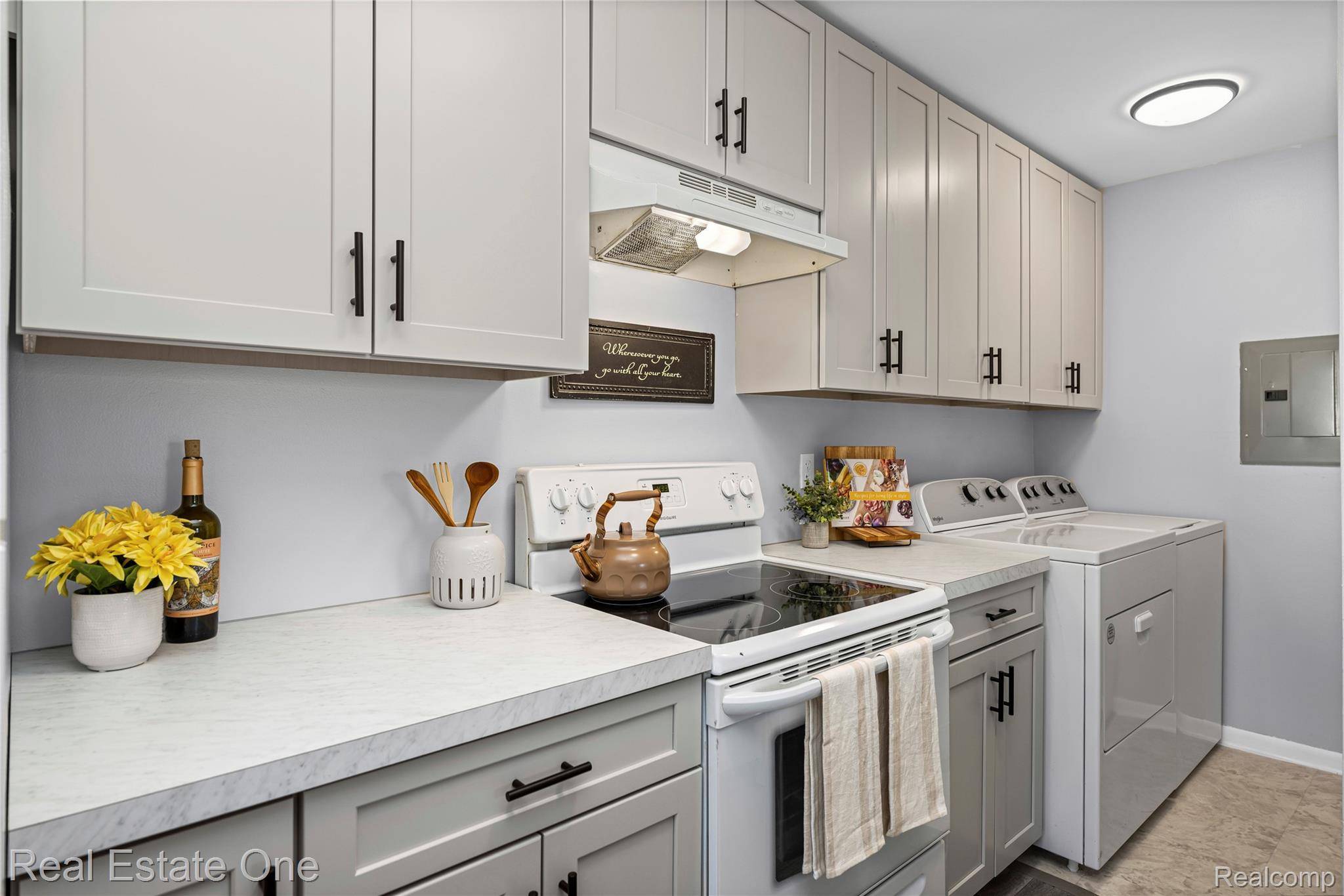 Homes for sale - 2917 Rockford CT #36D, Lake Orion, MI 48360 