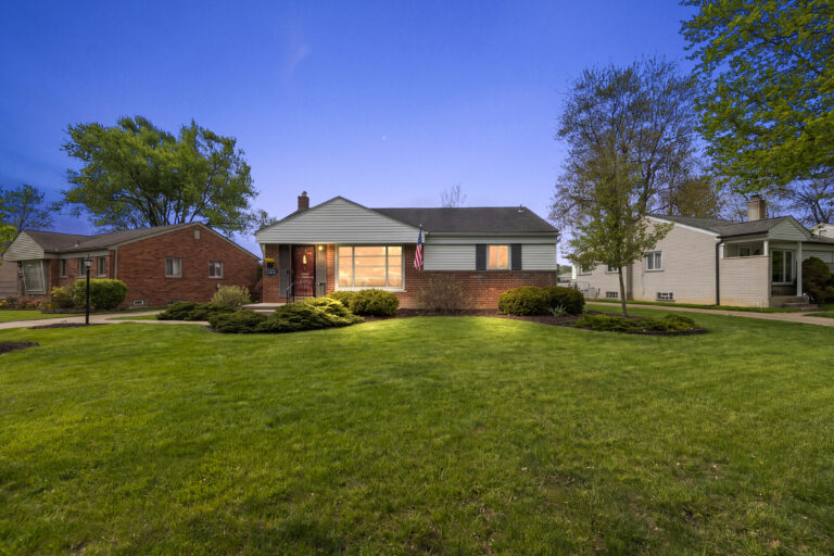 NEW ON MARKET! 31881 Lamar Dr., Farmington, MI