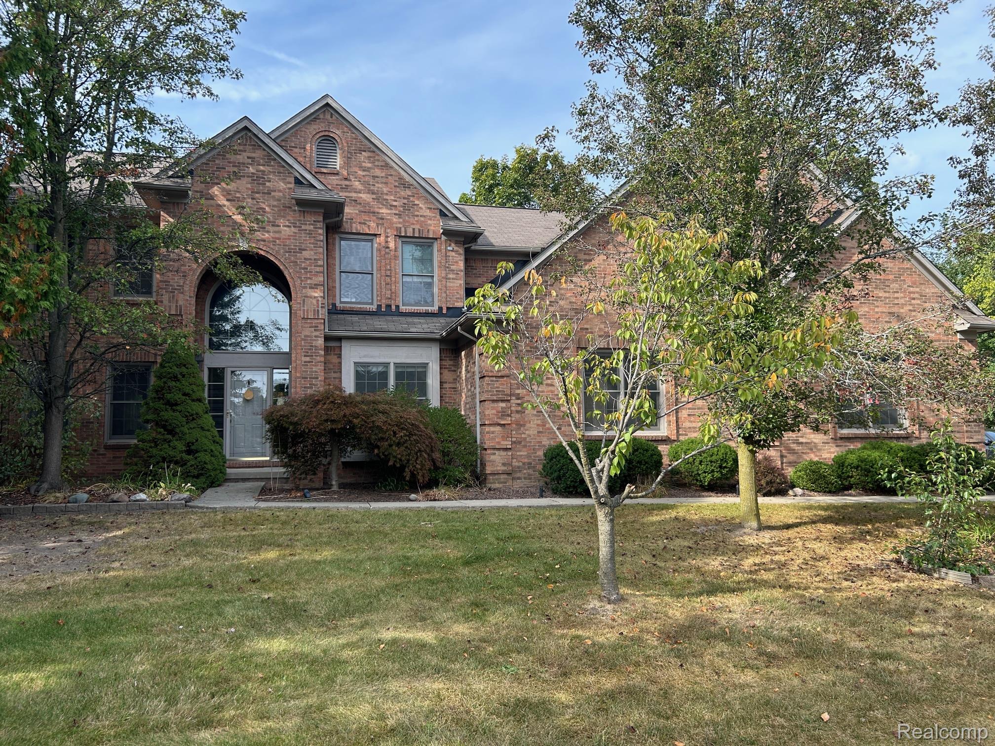 3904 Kaeleaf Road, Orion Charter Township, MI, 48360