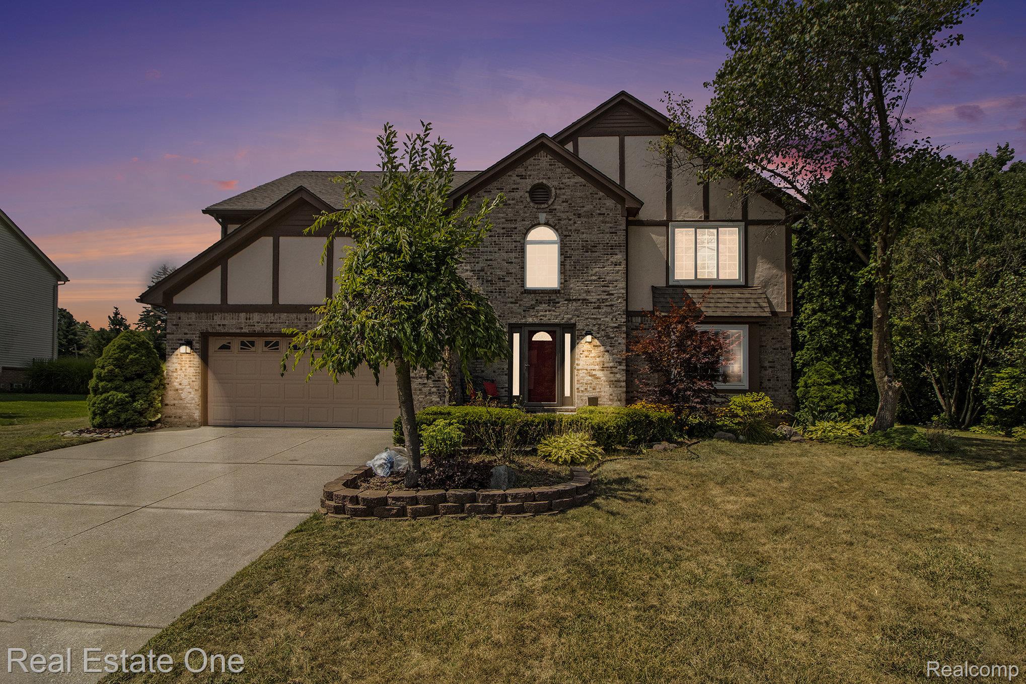 3464 Kossuth Court, Lake Orion Village, MI, 48360