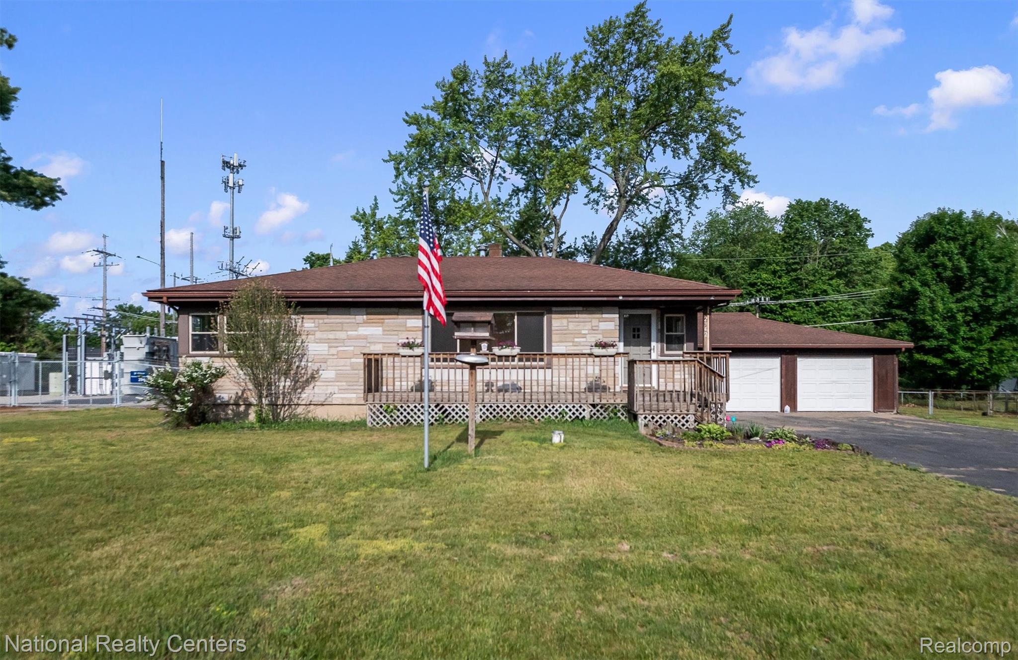 2942 S Baldwin Road, Orion Charter Township, MI, 48360