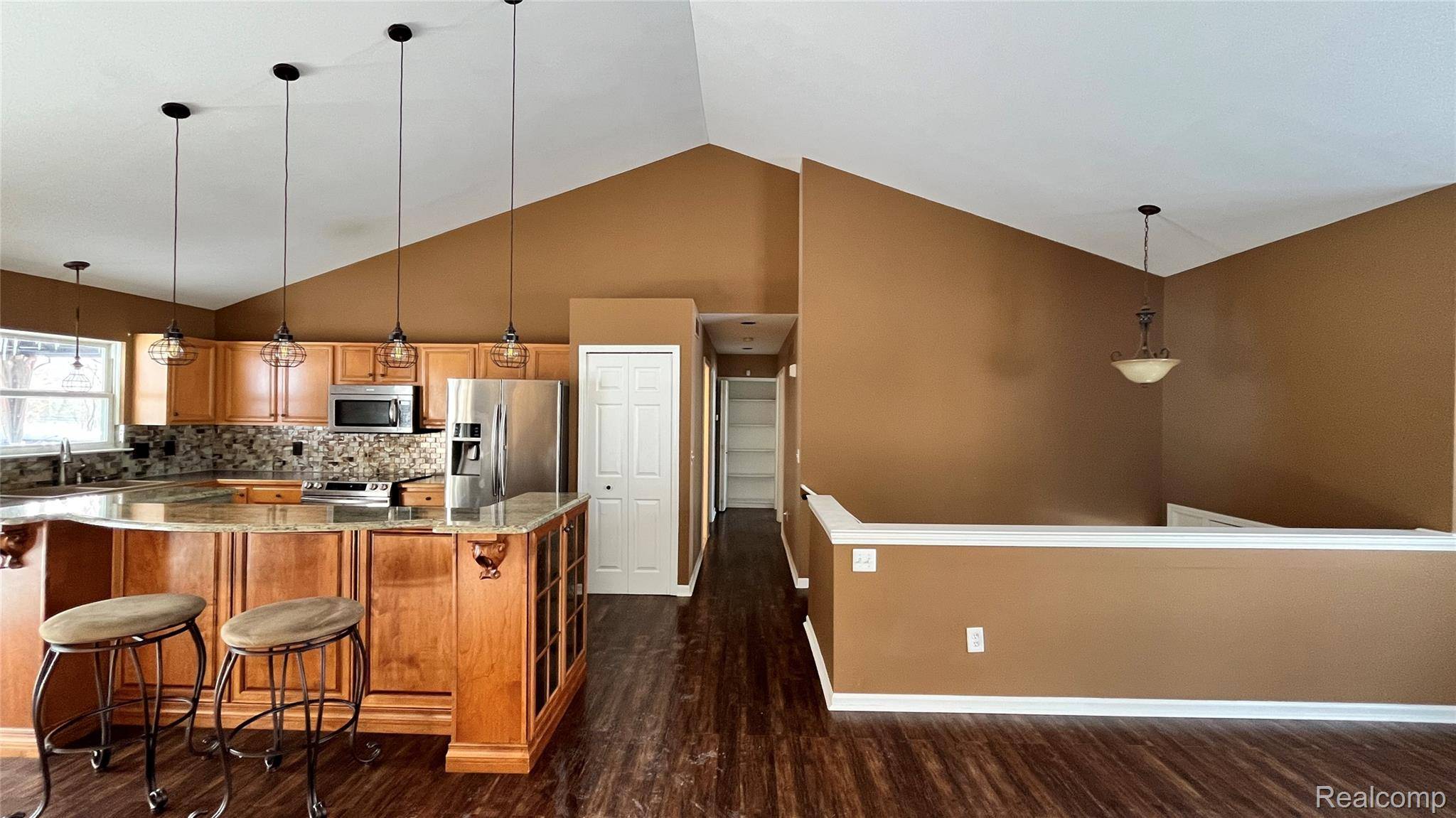 Homes for sale - 94 EAGLE RIDGE RD, Lake Orion, MI 48360 