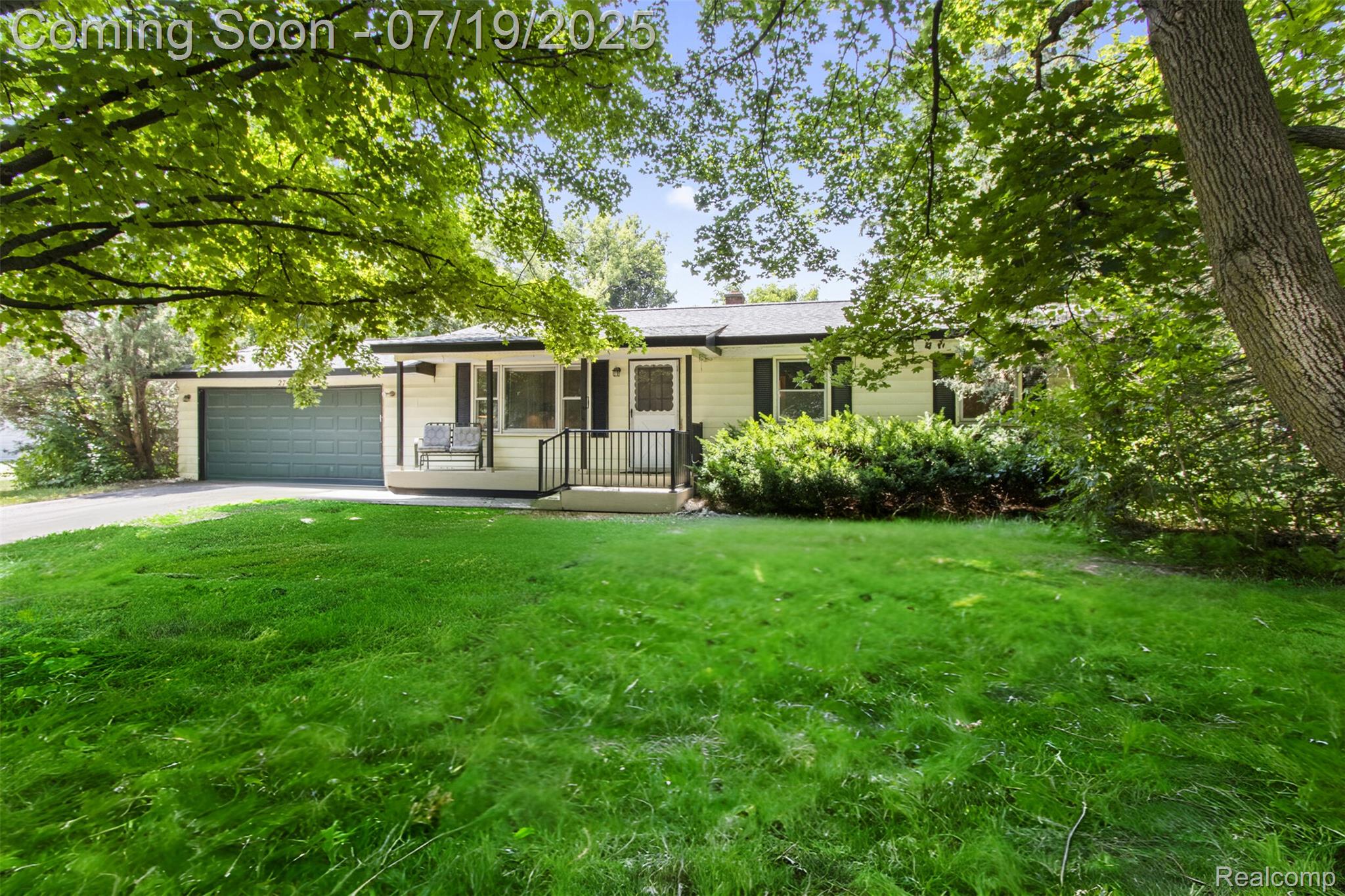 2742 Lance Street, Orion Charter Township, MI, 48360