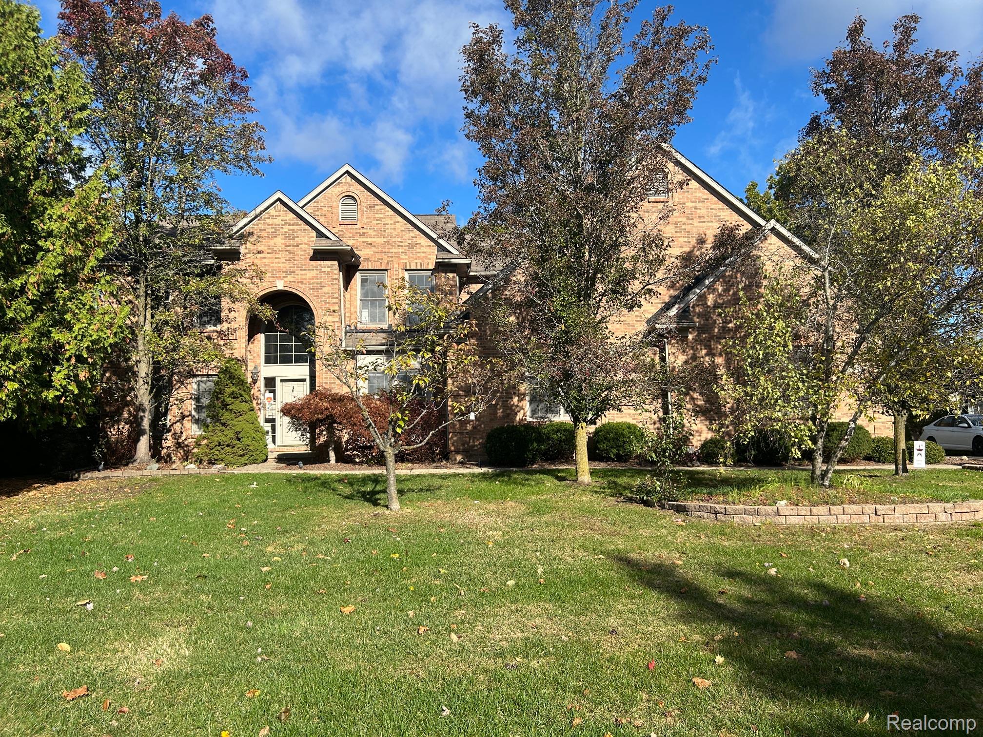 3904 Kaeleaf Road, Orion Charter Township, MI, 48360