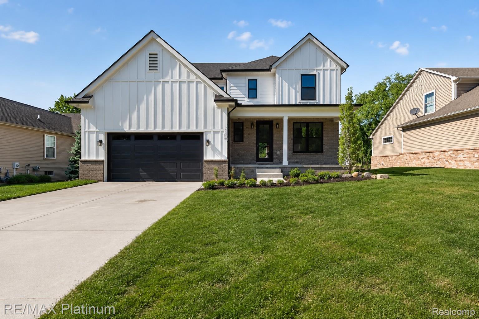 1309 Walloon Way, Orion Charter Township, MI, 48360