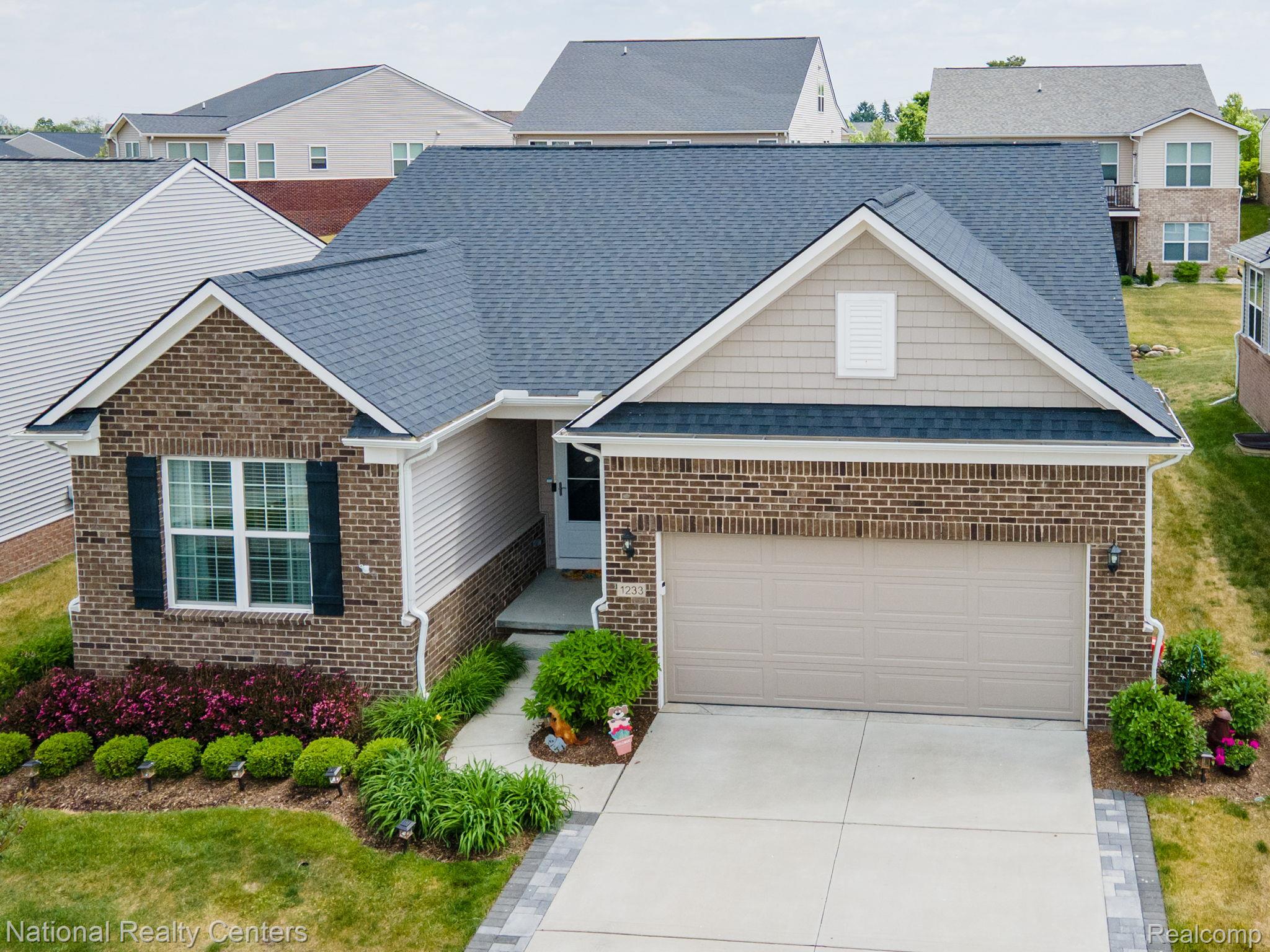 1233 Lark, Orion Charter Township, MI, 48360