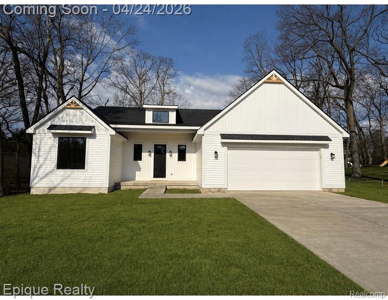 2432 Holland Street, Orion Charter Township, MI, 48360