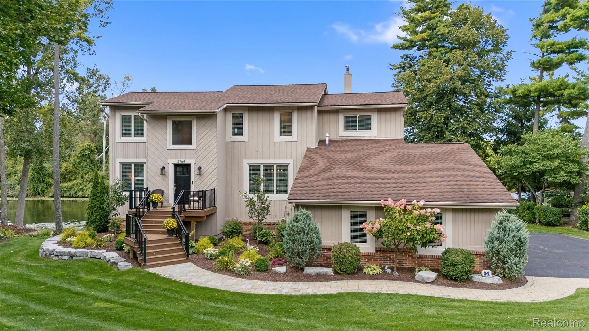 2764 Armstrong Drive, Orion Charter Township, MI, 48360