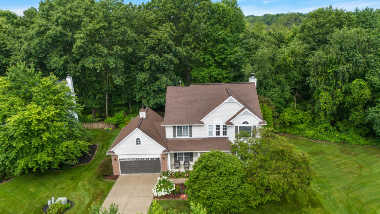 NEW ON MARKET! 3066 Waldon Park Dr., Orion Twp., MI