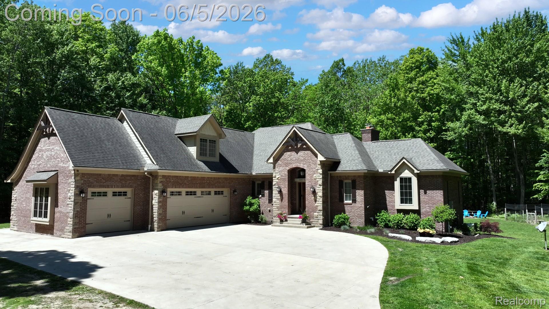 3957 Mill Lake Road, Orion Charter Township, MI, 48360