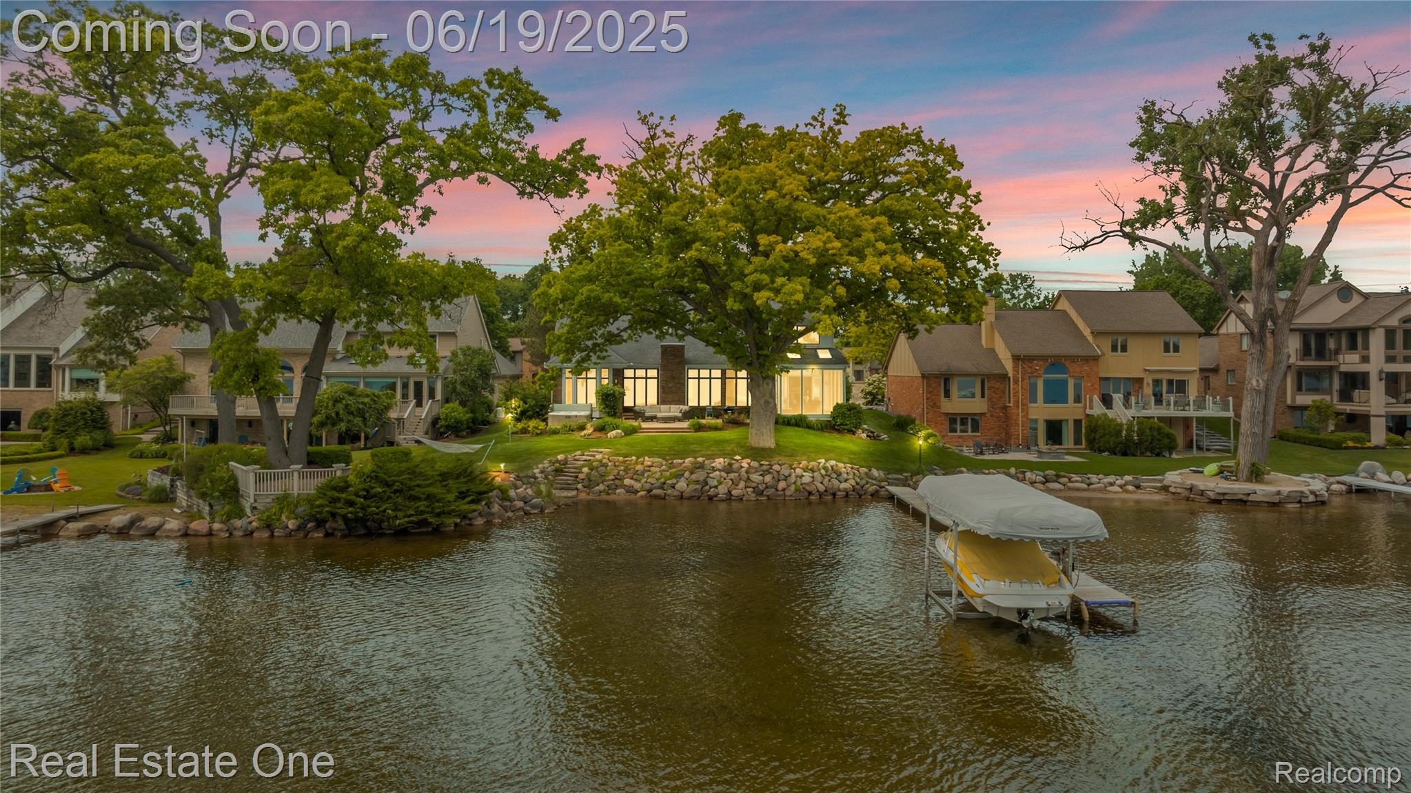 2505 Cedar Key Drive, Orion Charter Township, MI, 48360
