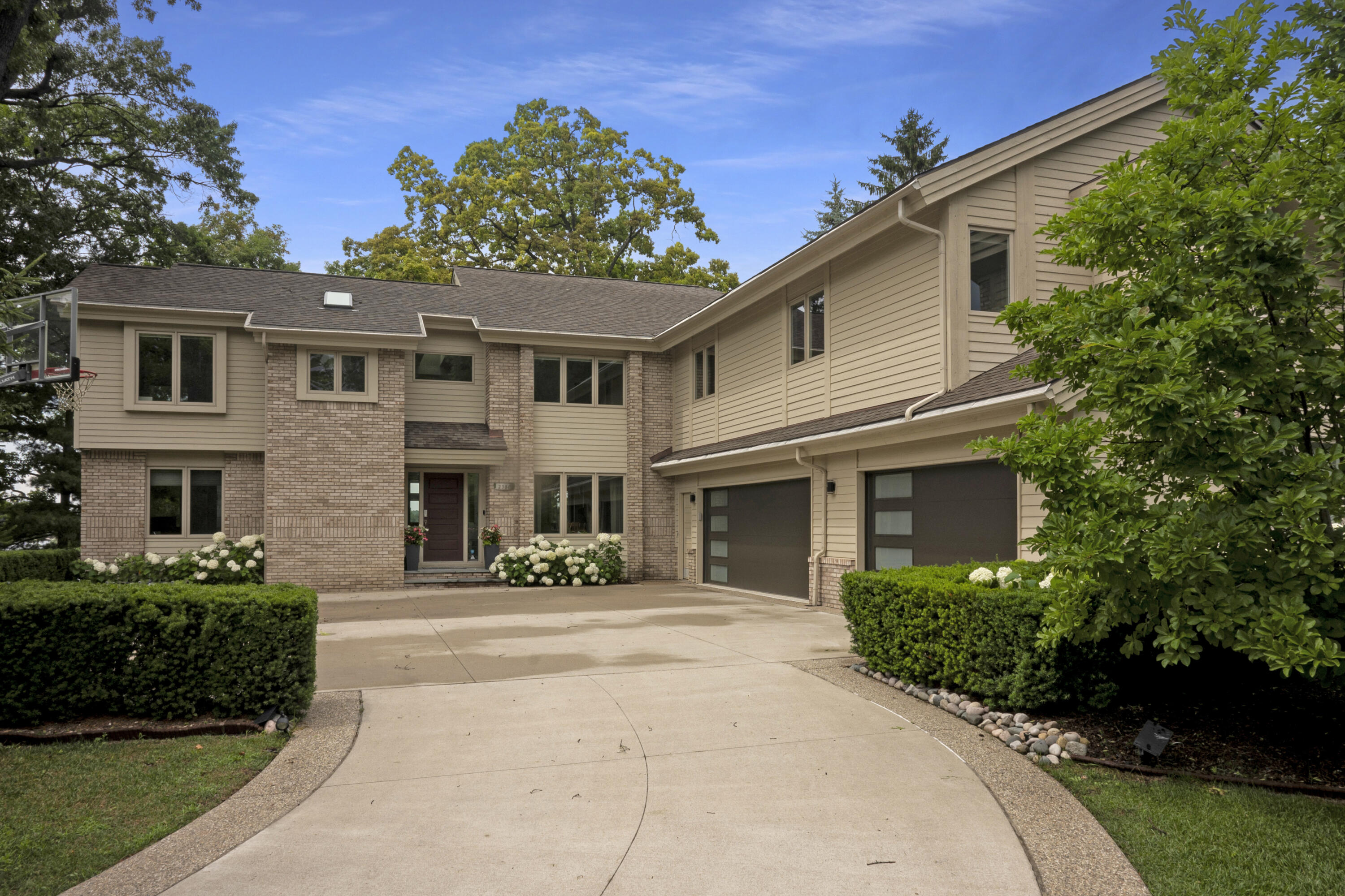 2380 Galaxy Way, Lake Orion, Michigan MI