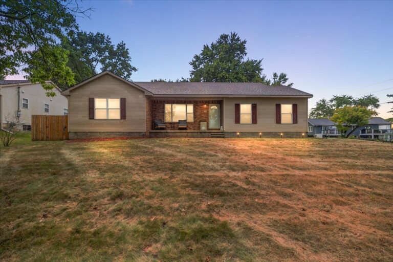 NEW ON MARKET! 1525 Miller Rd., Orion Twp, MI