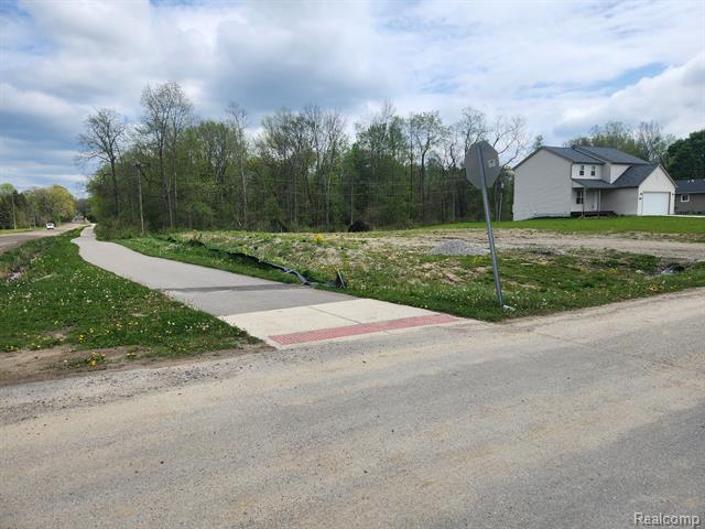 Vacant Bald Mountain Road, Orion Twp, MI, 48360