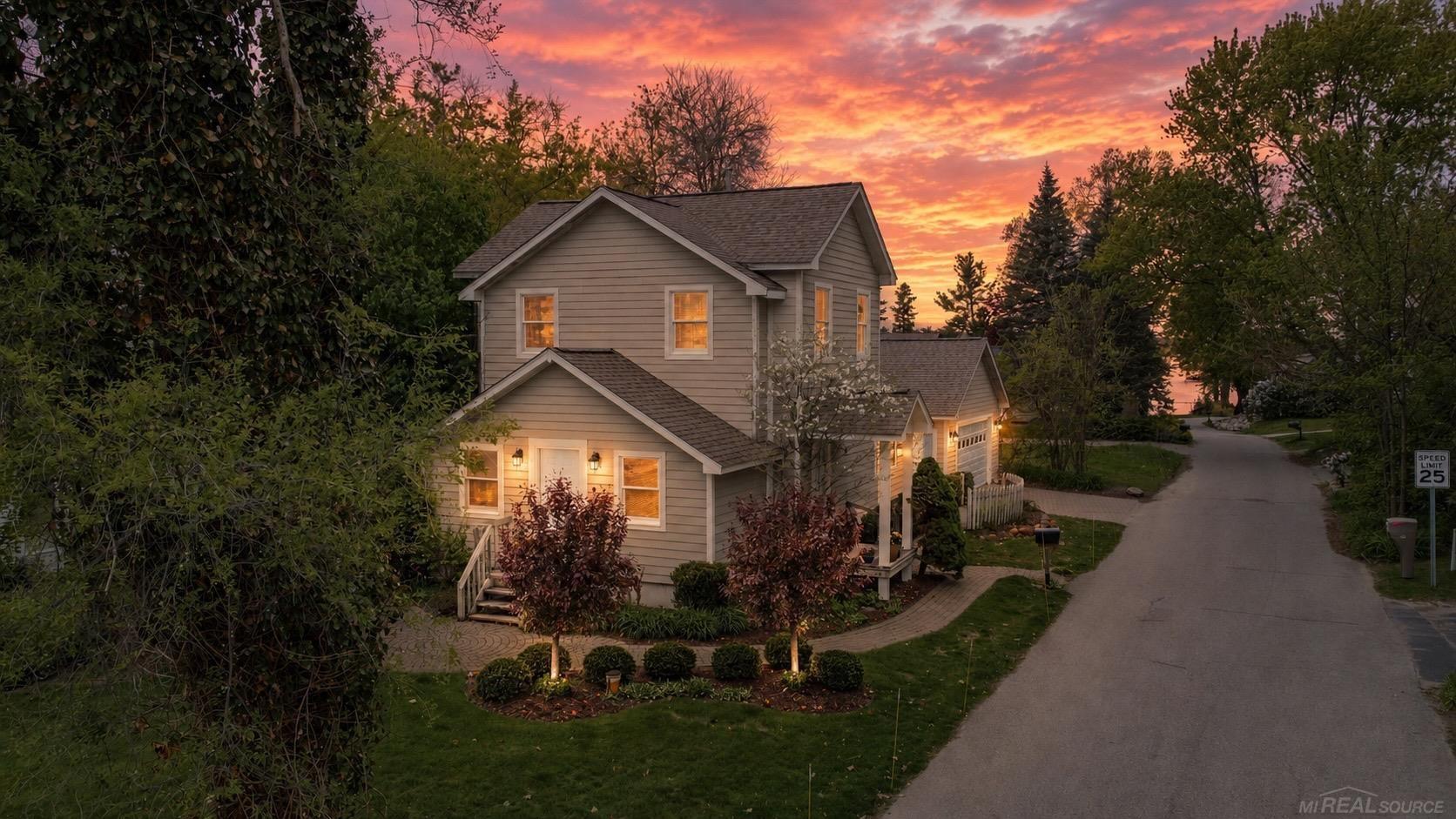 776 Heights Road, Lake Orion, Michigan MI